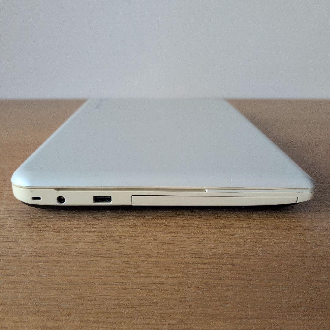 dynabook Satellite B353/21JW ノートPC ホワイト