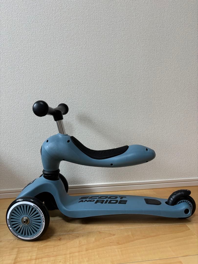 Scoot and Ride 三輪車 ブルー［お値段交渉承ります］