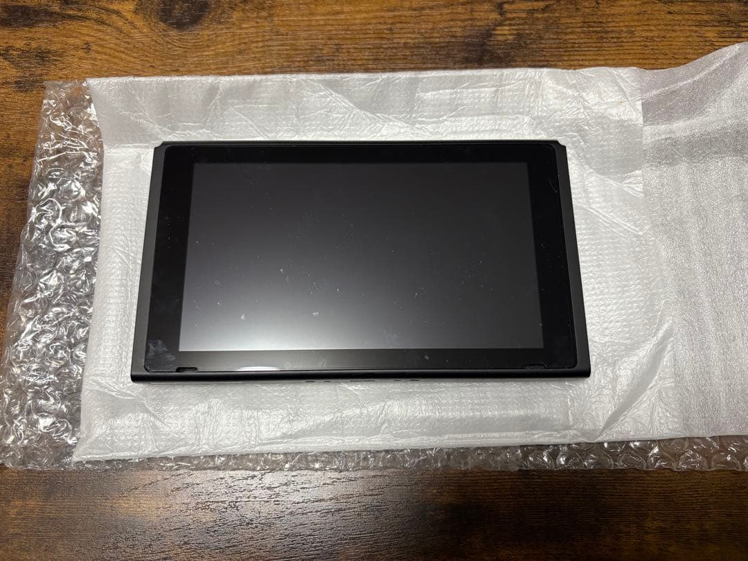 Nintendo Switch 本体+付属品（SDカードおまけ付き）