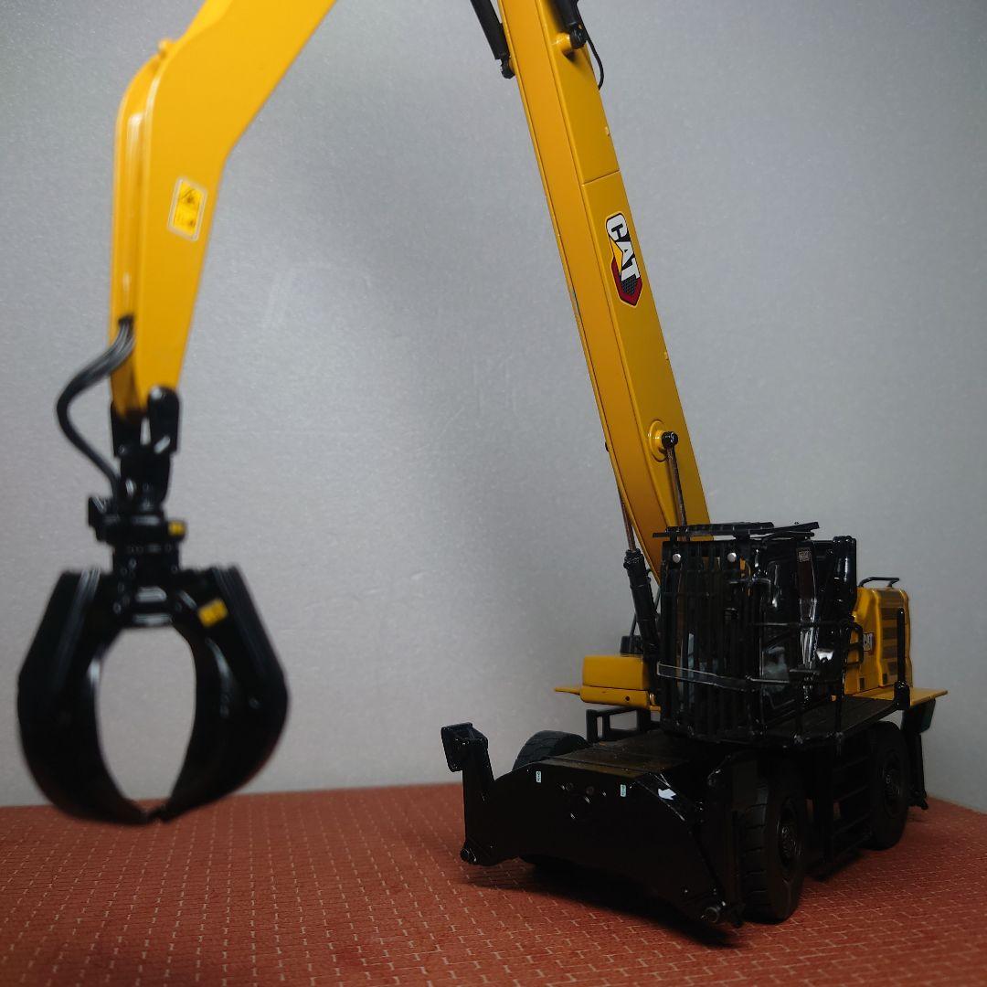 CAT MH3040 ホイール式マテリアルハンドラー(1/50) キャタピラー