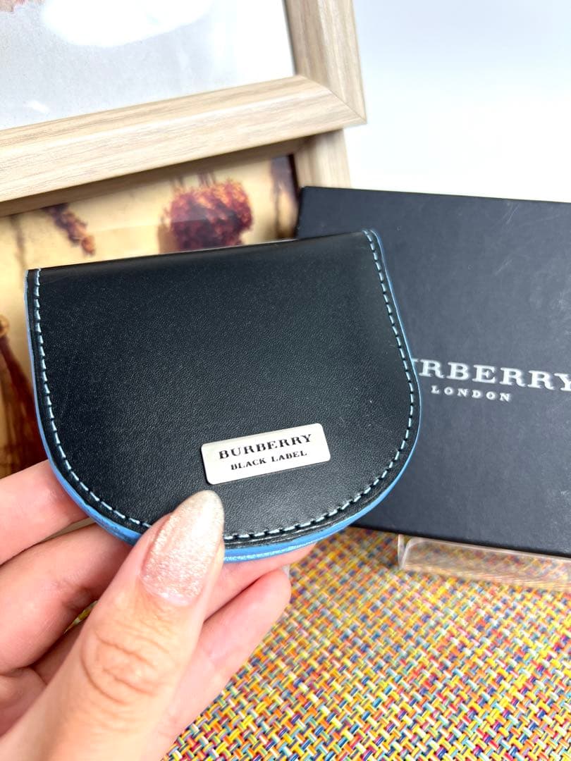 ✨極美品✨BURBERRY バーバリー ケース　本革　小銭入れ　レザー