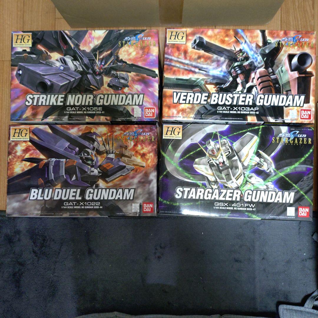 1/100＆HG SEEDDESTINY等のガンプラ 15点セット