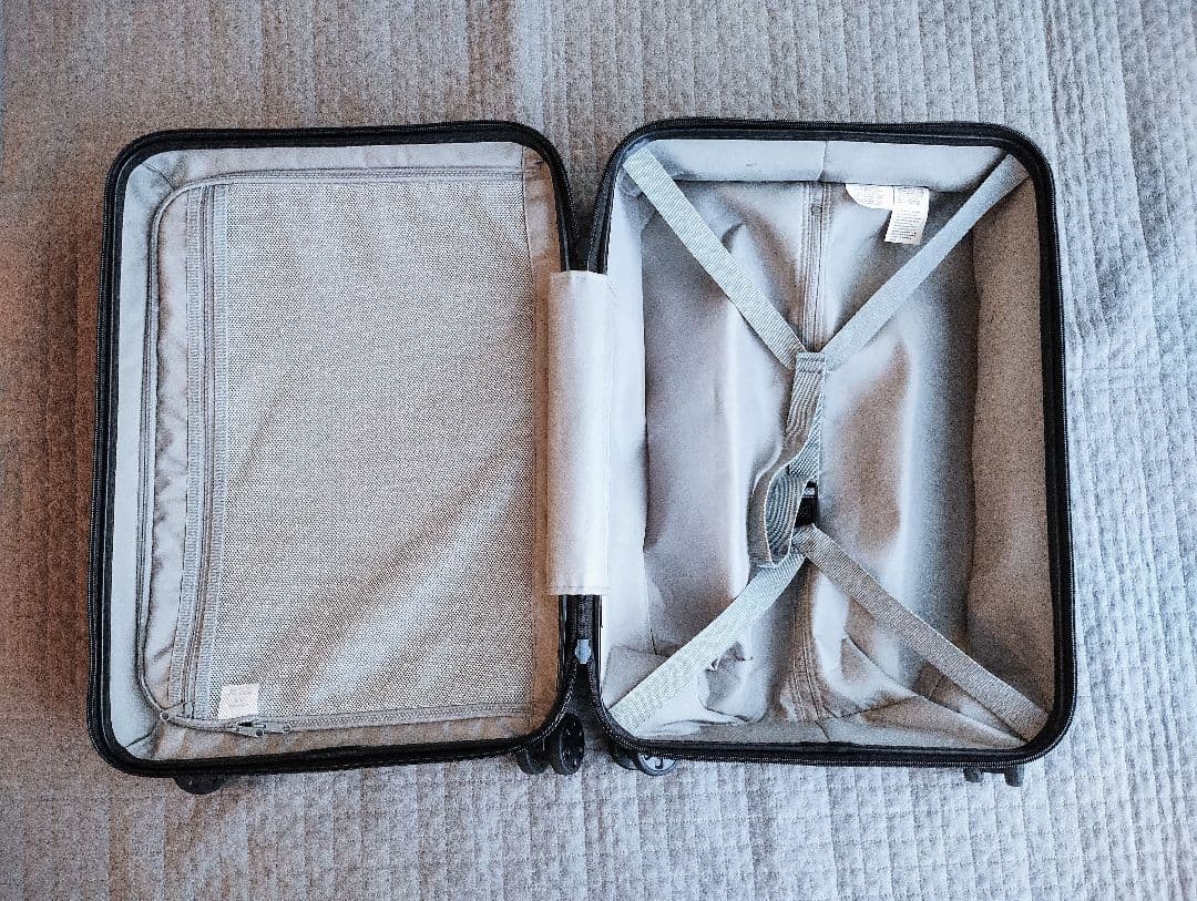 無印 キャリーケース 36L ネイビー　機内持ち込み可能　タイヤロック機能付