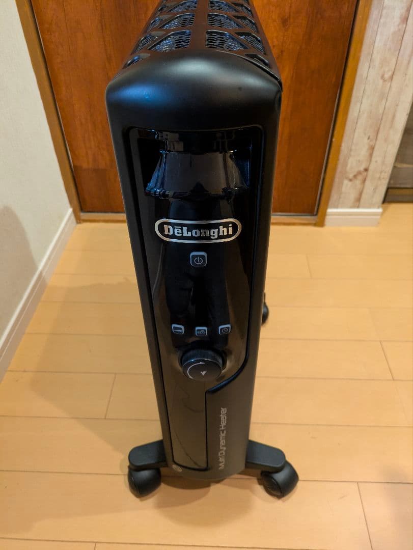 デロンギオイルヒーター MDH15-BK 1500W DeLonghi