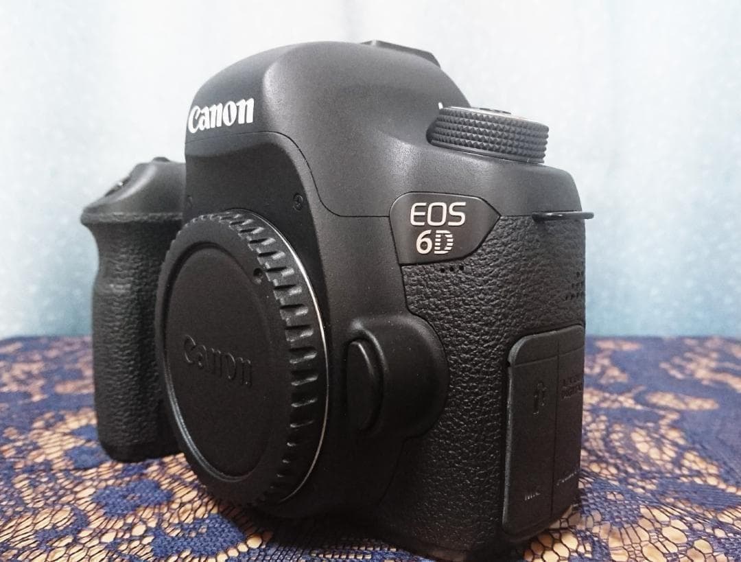 Canon EOS 6D ボディ