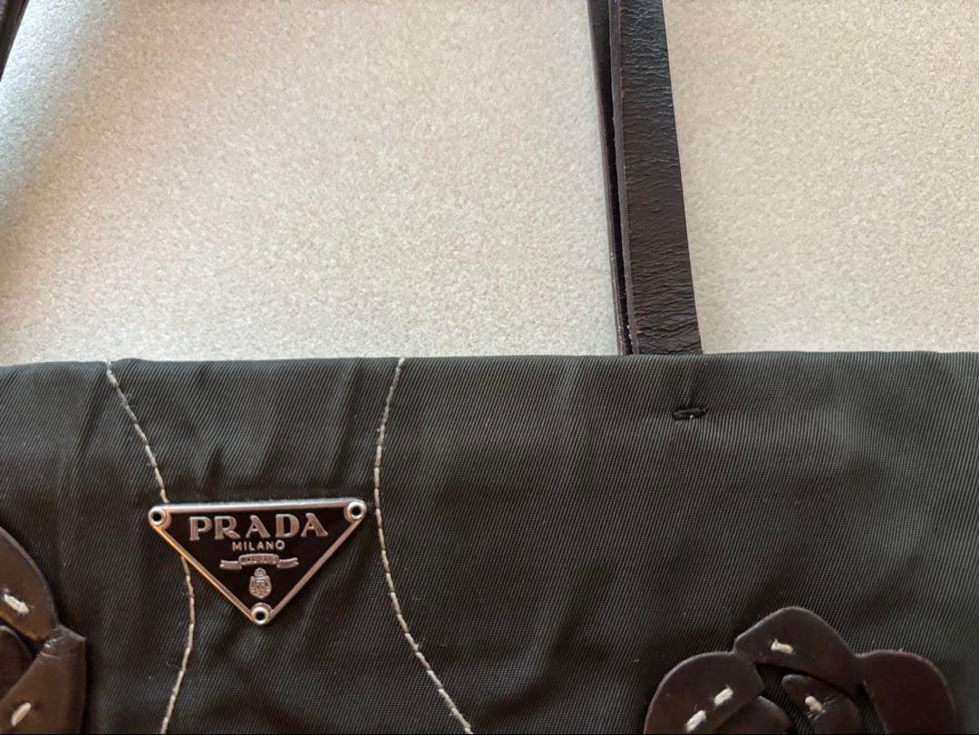 【希少✨美品】PRADA フラワーモチーフ　ミニバッグ