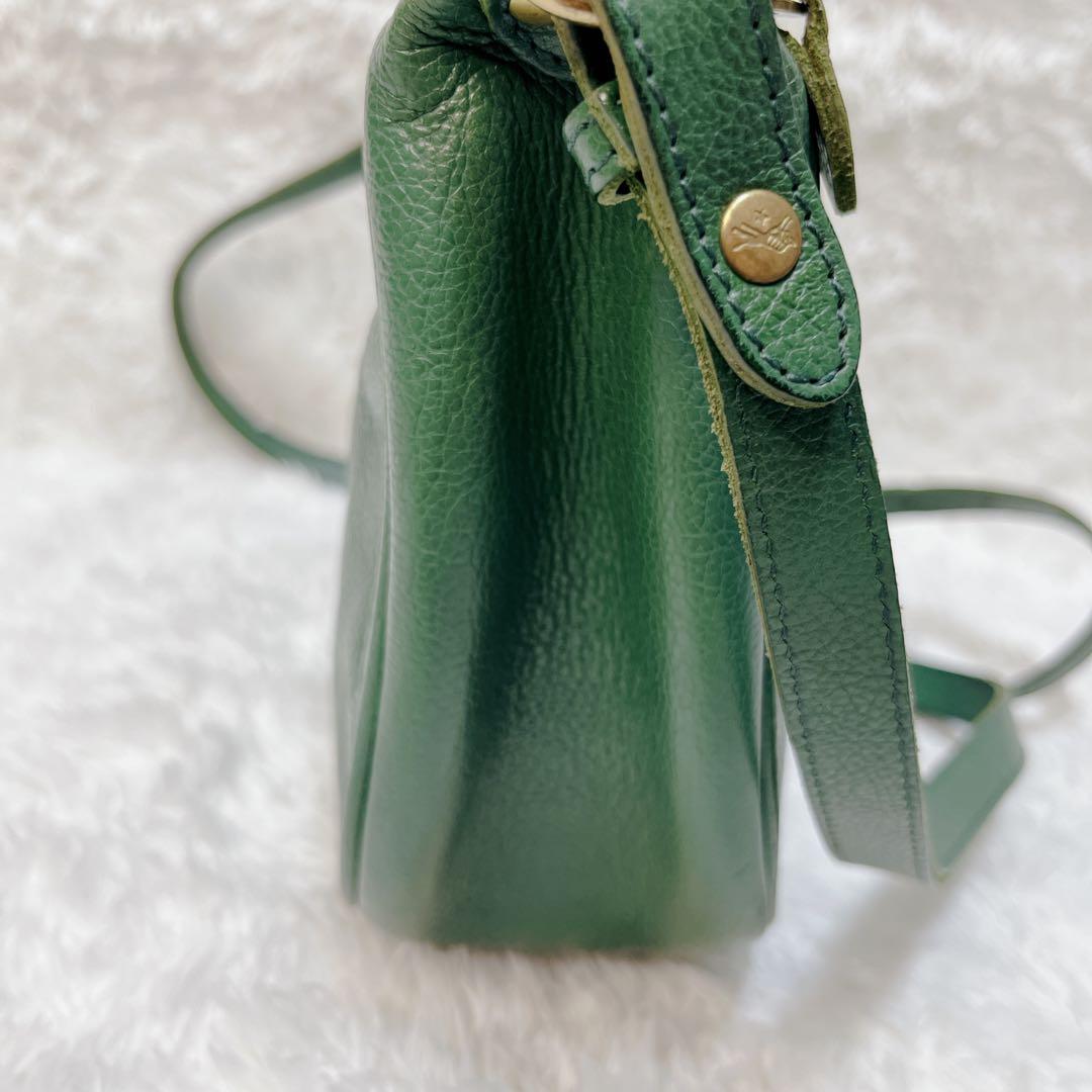 【希少色】イルビゾンテ ハーフムーン エンボスロゴ ショルダーバッグ 緑 レザー