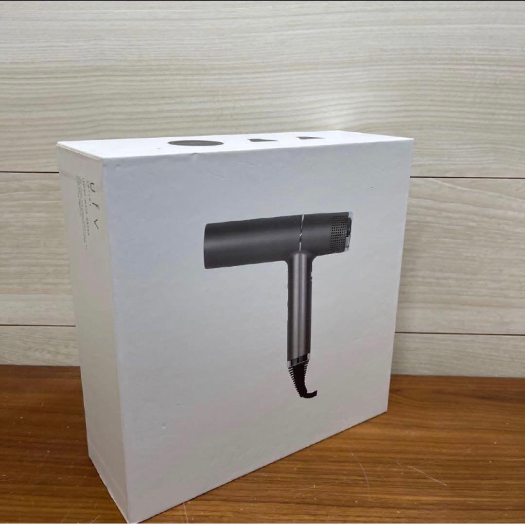 ufvライトヘアードライヤー　新品未使用　正規品