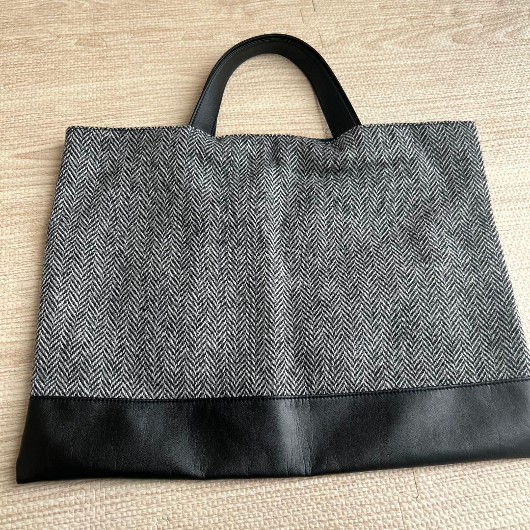 【familiar】秋のファミリアショー 2022 ヘリンボーン バッグ