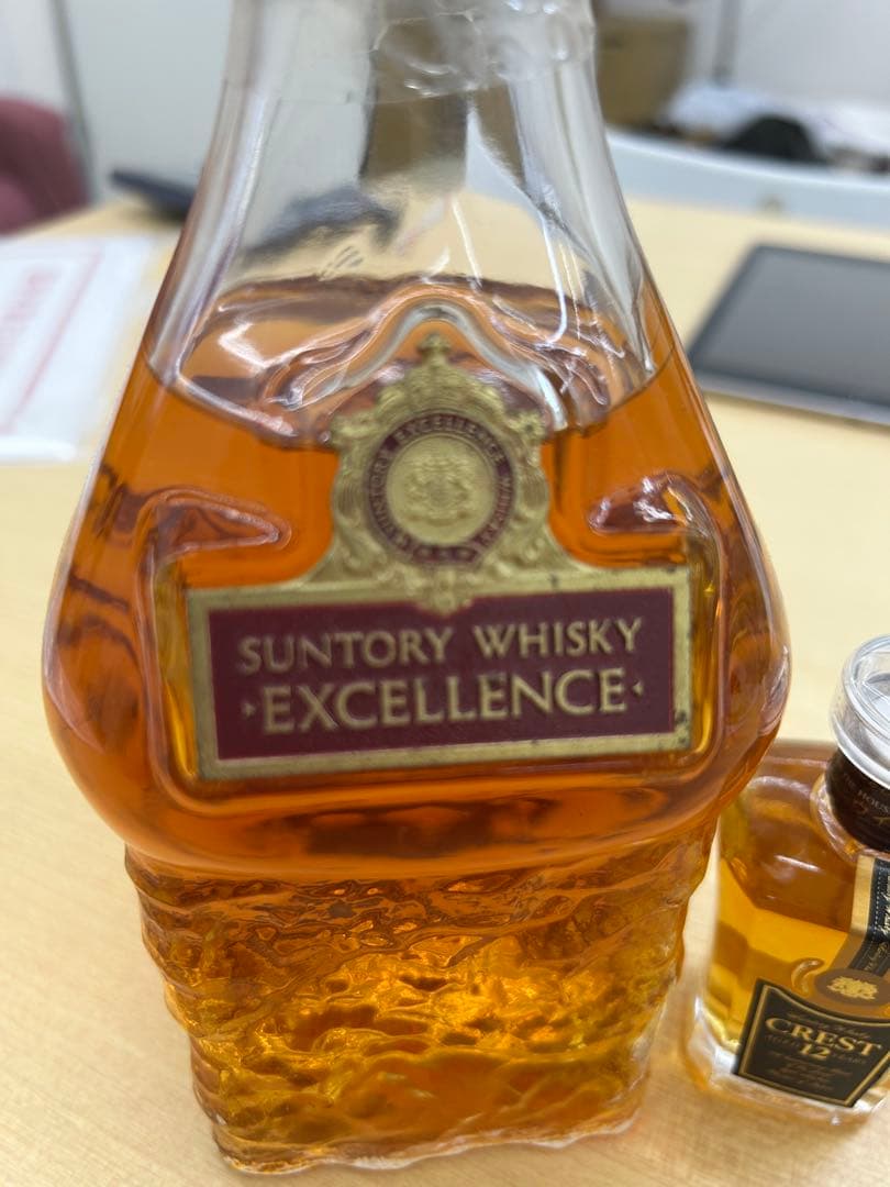 ［未開封おまけ付］SUNTORY エクセレンス80周年&クレスト12年ミニボトル