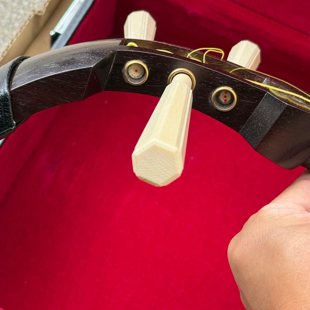 三味線　バチ　三絃駒　ハードケース 　和楽器　弦楽器