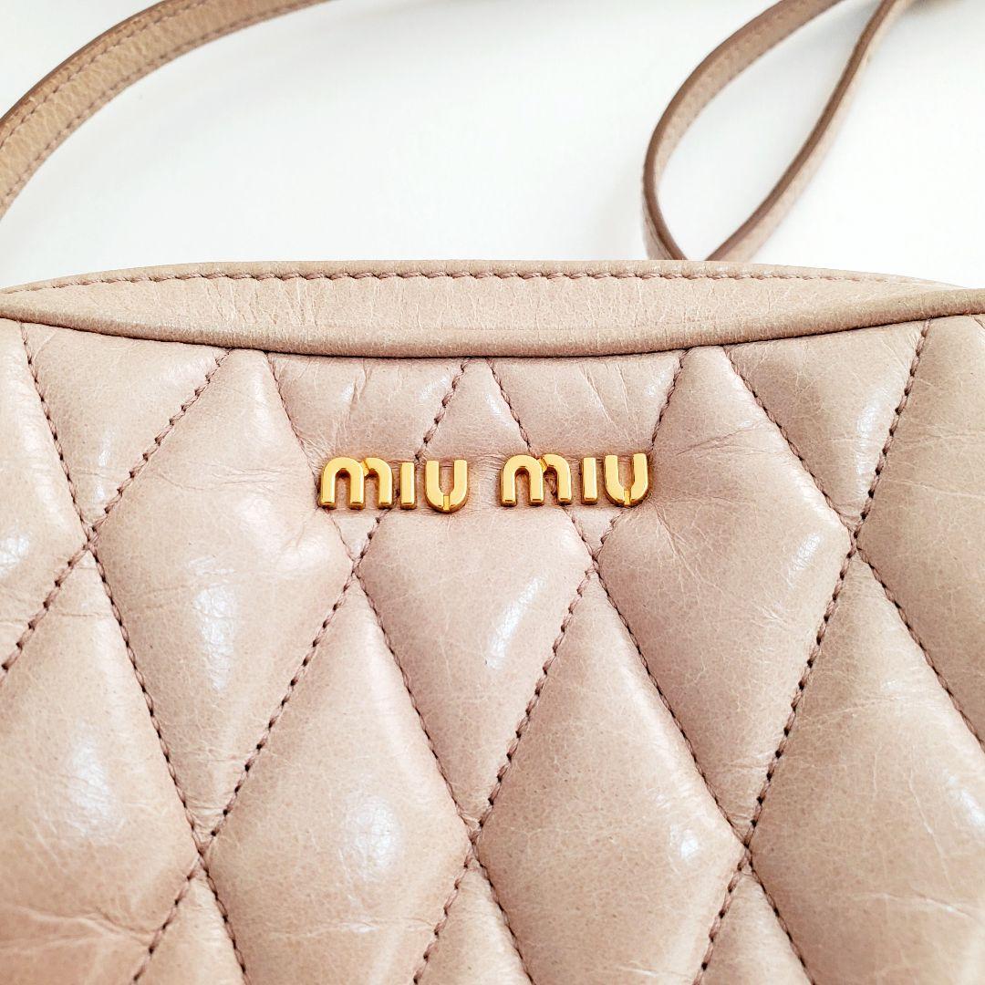 miu miu キルティング レザー ショルダーバッグ ピンク ベージュ