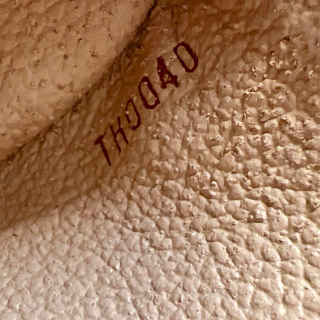 Louis Vuitton トゥルース ロンド モノグラム ペンケース 8023