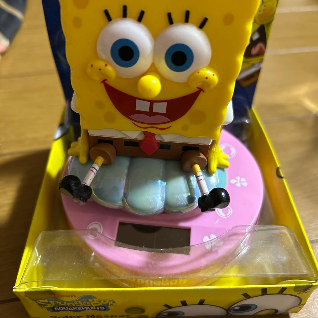 スポンジ・ボブ　ソーラーフィギュア　 ゆらゆらソーラー