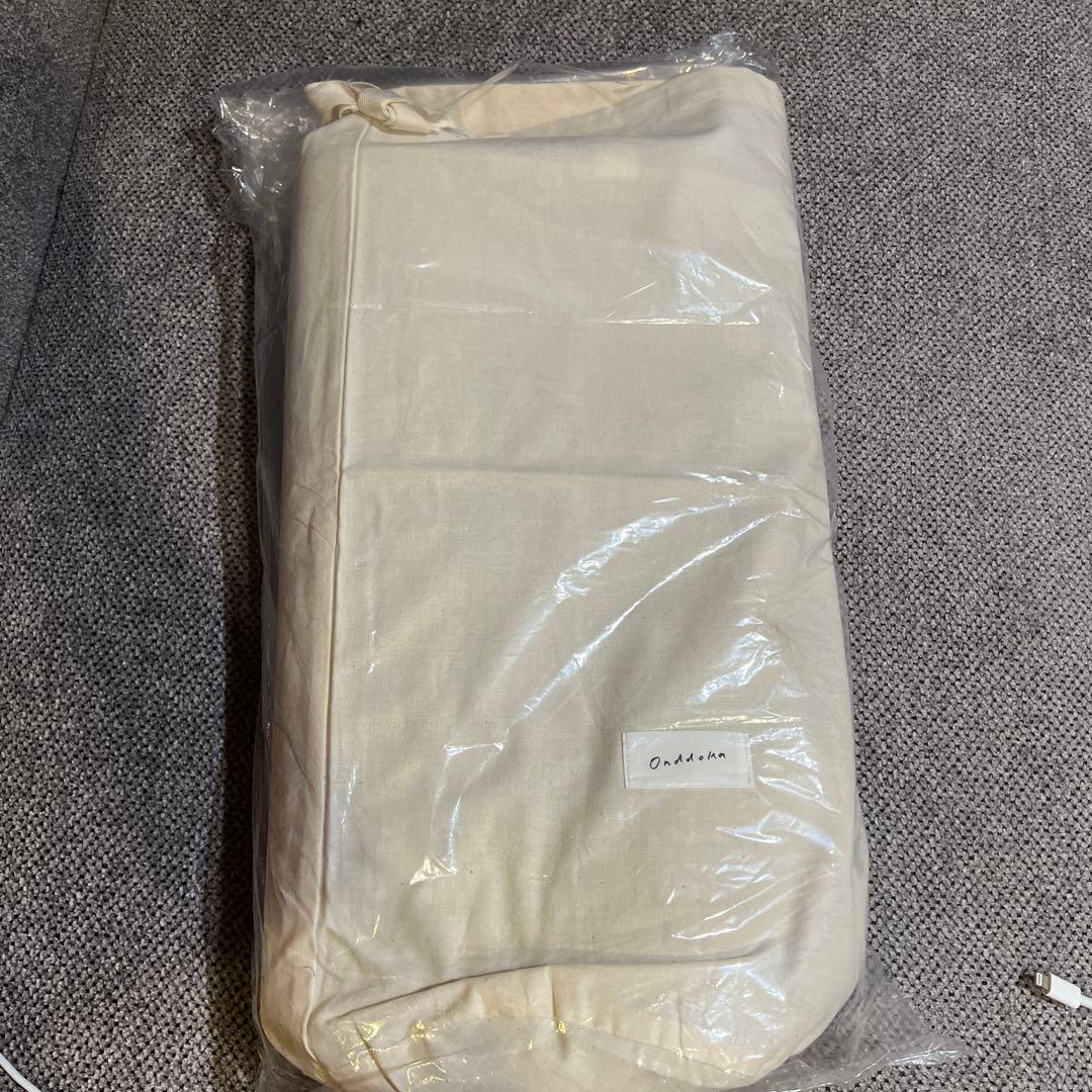 猫のためのスプリングラムスキンラグ【ブラウン】