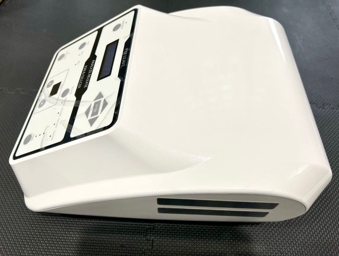 【美品】パイラリーブ/テスト使用のみ/業務用機器/痩身/定価¥972,000