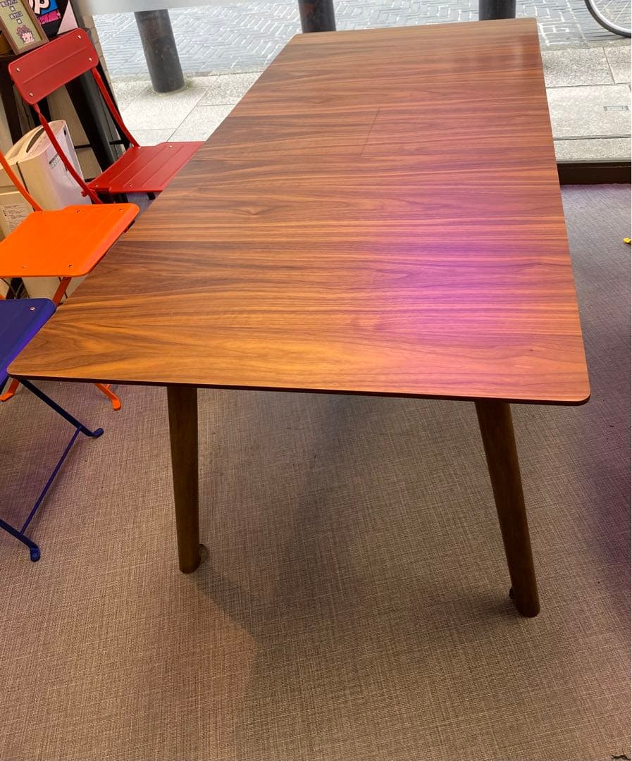 プロクシュ　ニトリ　ウォールナット 長方形 ダイニングテーブル