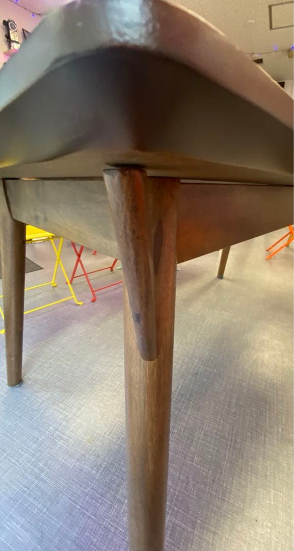 プロクシュ　ニトリ　ウォールナット 長方形 ダイニングテーブル