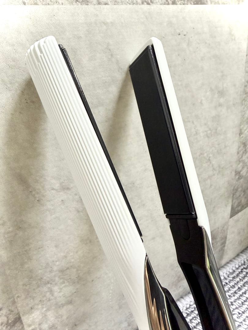 Refa MTG リファ ストレートアイロン 2022年製