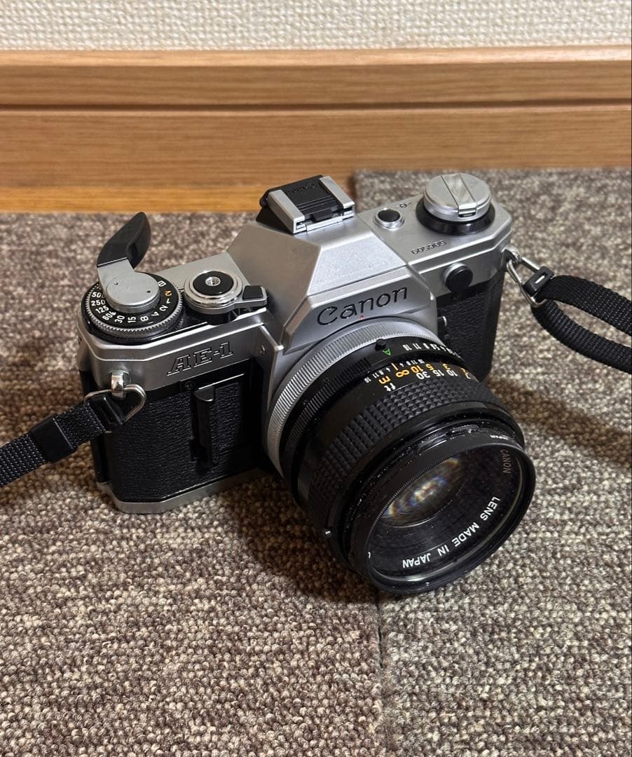 Canon キャノン　レンス　カメラ　AE-1
