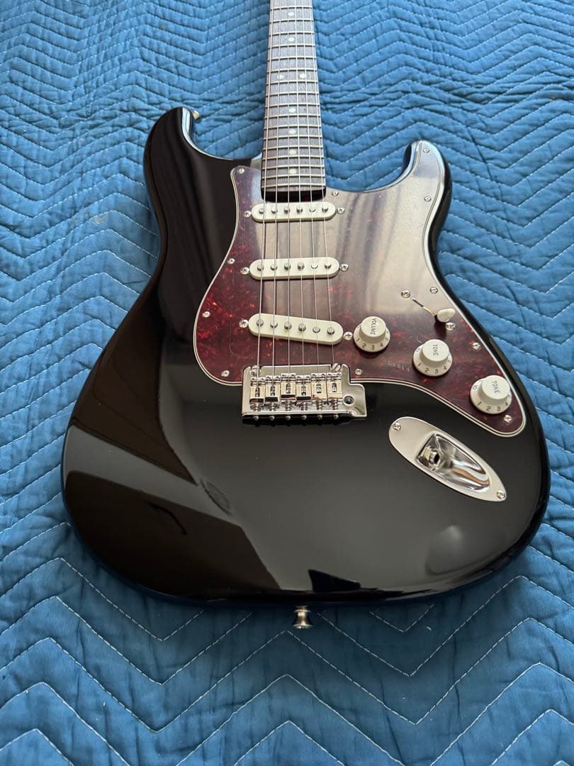 ギター FENDER MIJ HYBRID STRATOCASTER