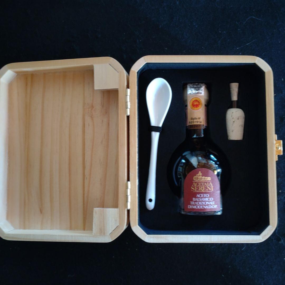 ケ*ン様 モデナ産DOPトラディショナルバルサミコ酢