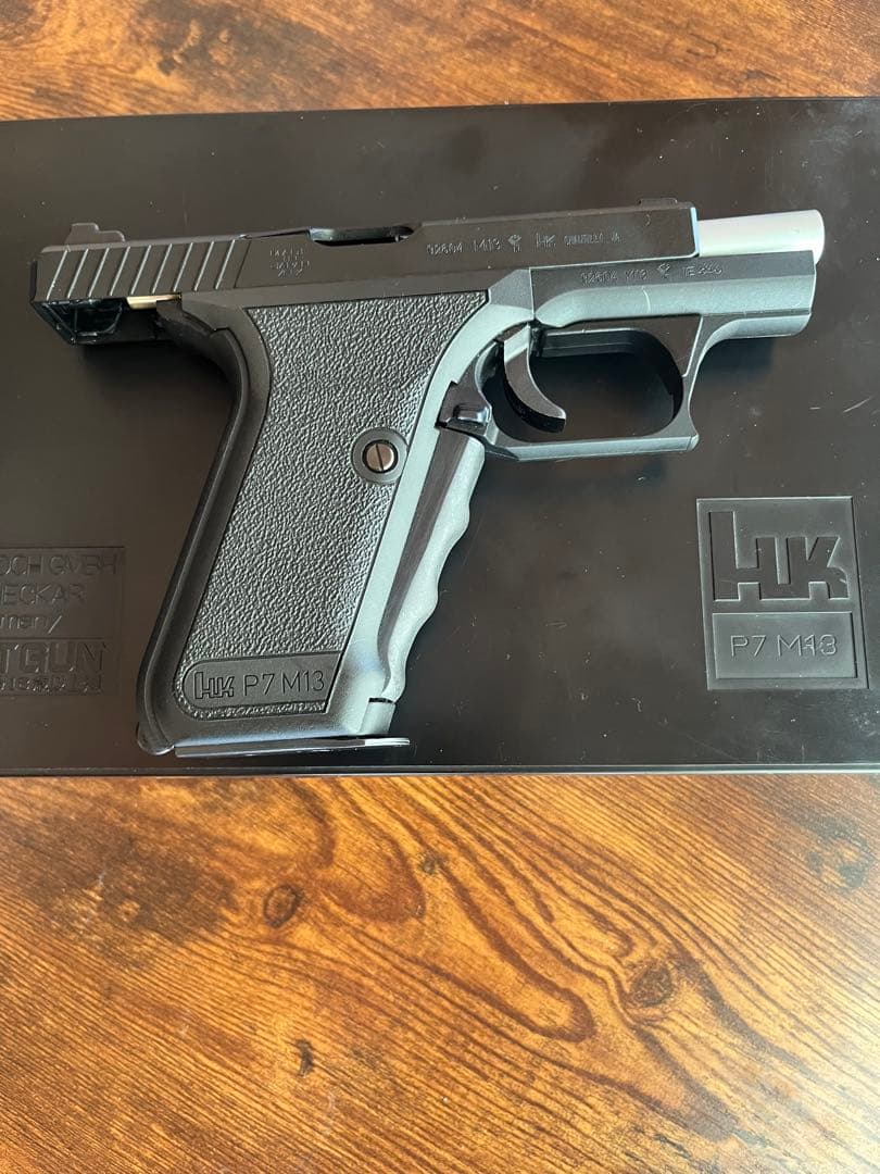 【 MGCトイガン】　 HK P7M13 ガスハンドガン 　エアガン