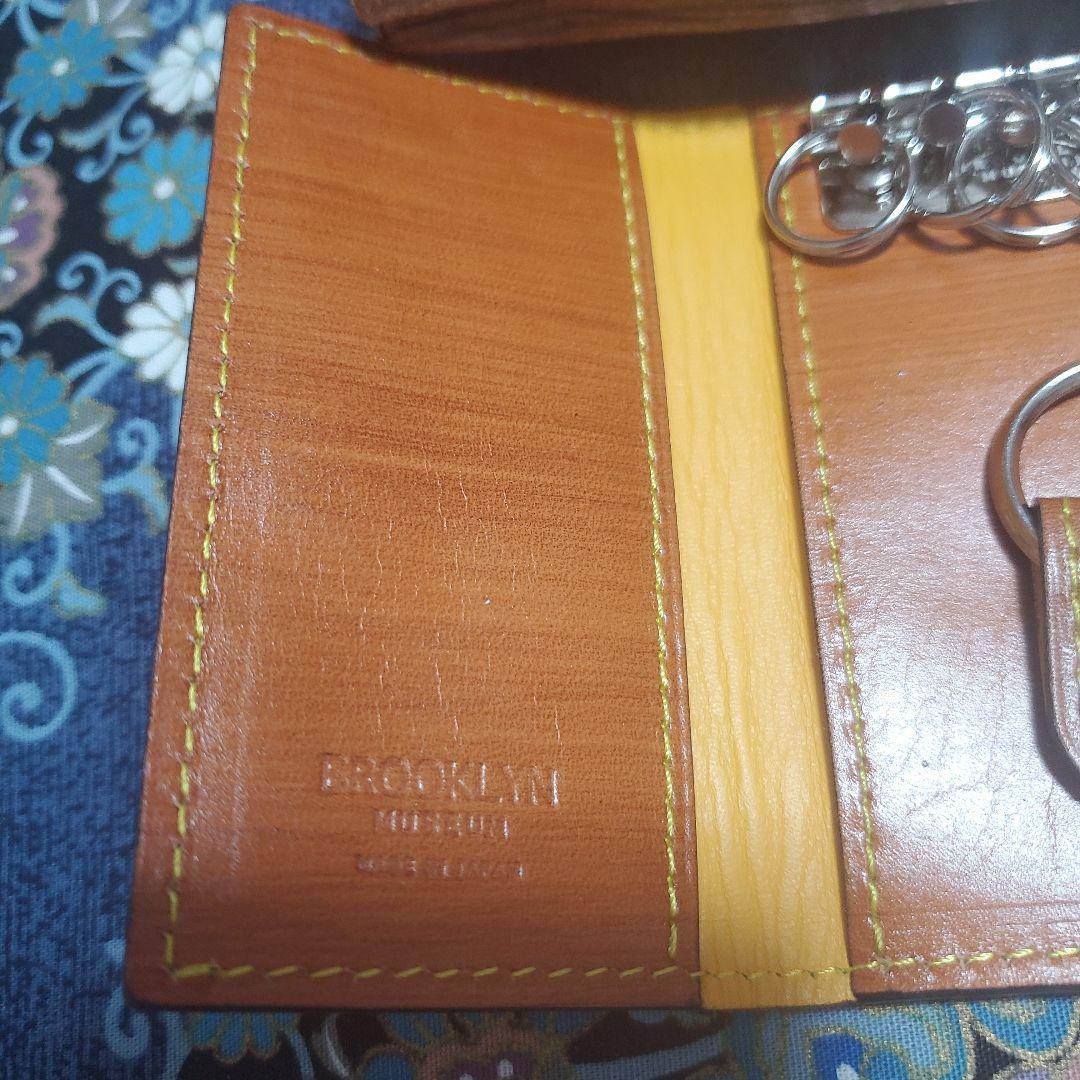 BROOKLYN MUSEUM レザーキーケース　柿渋染め