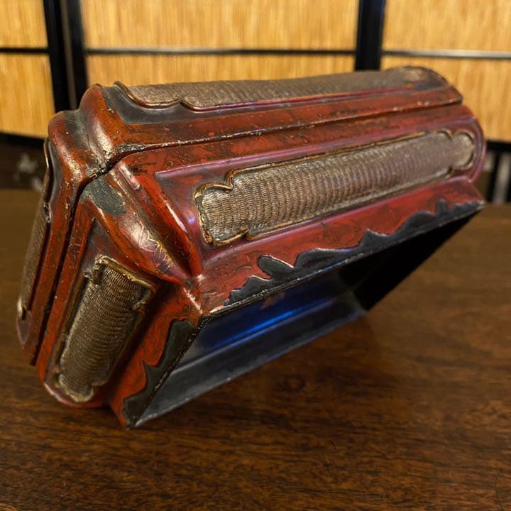 民国　朱漆竹编盒