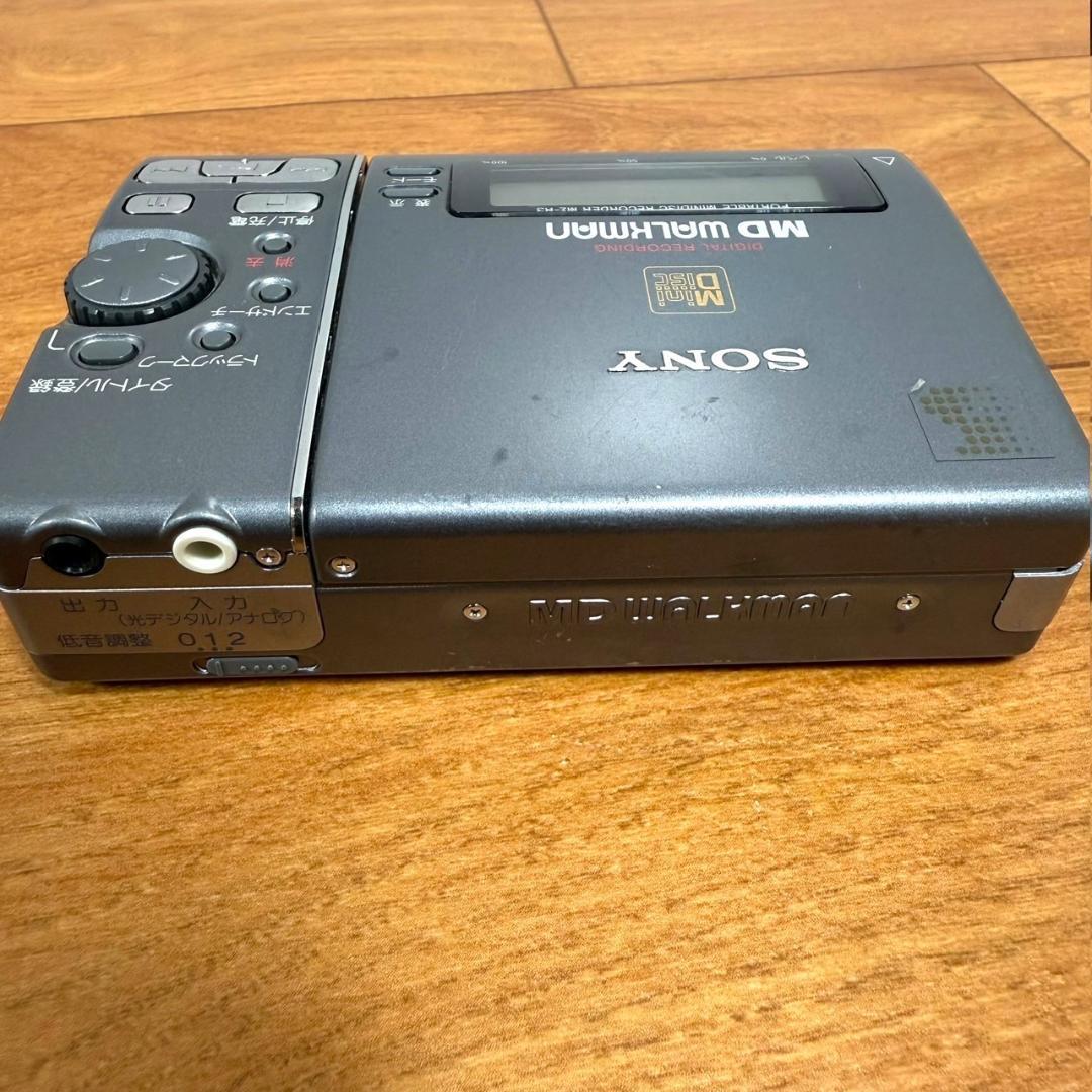 B ☆再生OK ソニー MZ-R3 MDウォークマン ポータブルMDプレーヤー