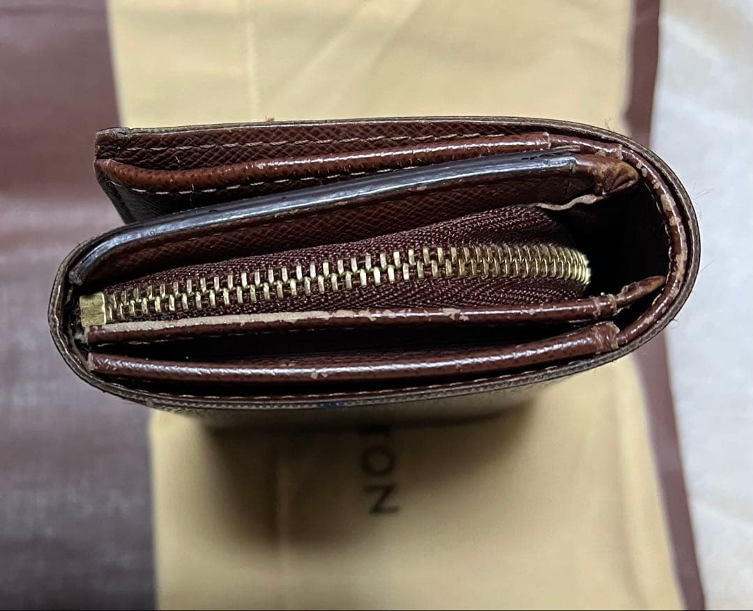 【週末限定sale】ルイヴィトンポルトモネトレゾ−ル二つ折財布　美品