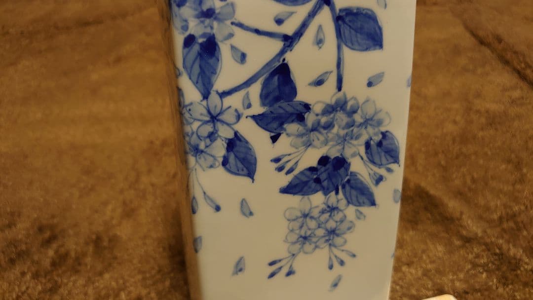 李朝　古染付　染付　古伊万里　伊万里　小壺　角壺　桜　１客