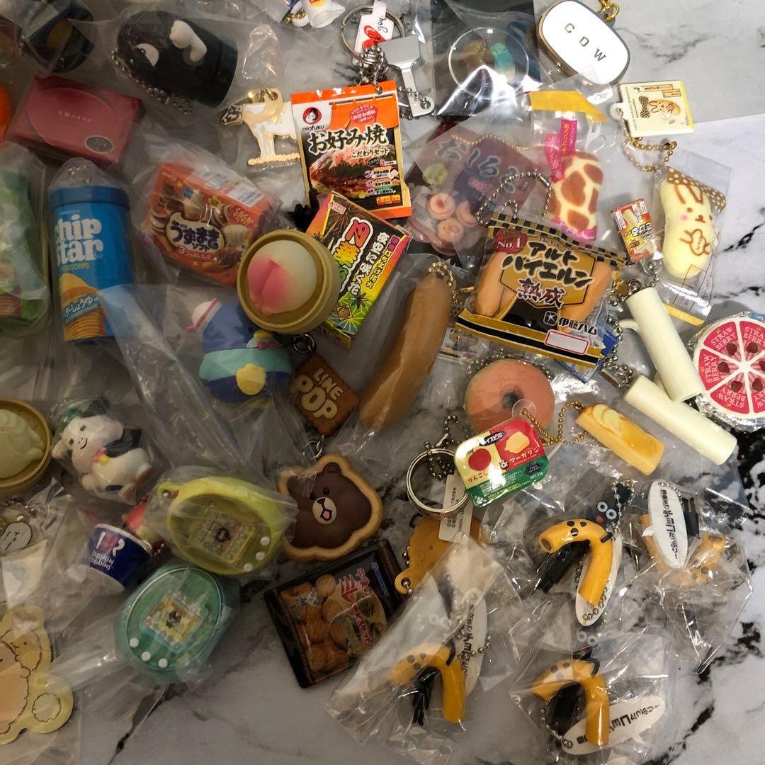 ノンジャンル　サンリオ　ちいかわ ミニチュア　食品　ガチャ　大量