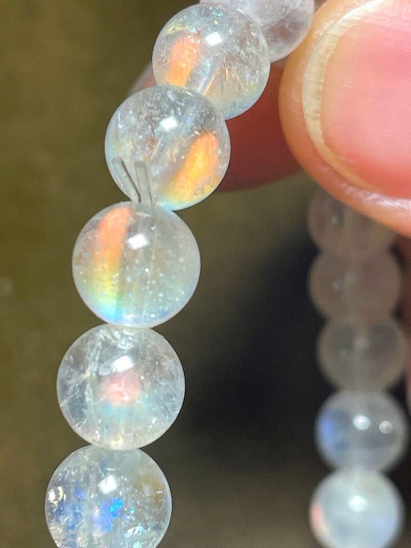 【新入荷】　レインボームーンストーン7㎜ブレス（新品）マダガスカル産虹色シラー②