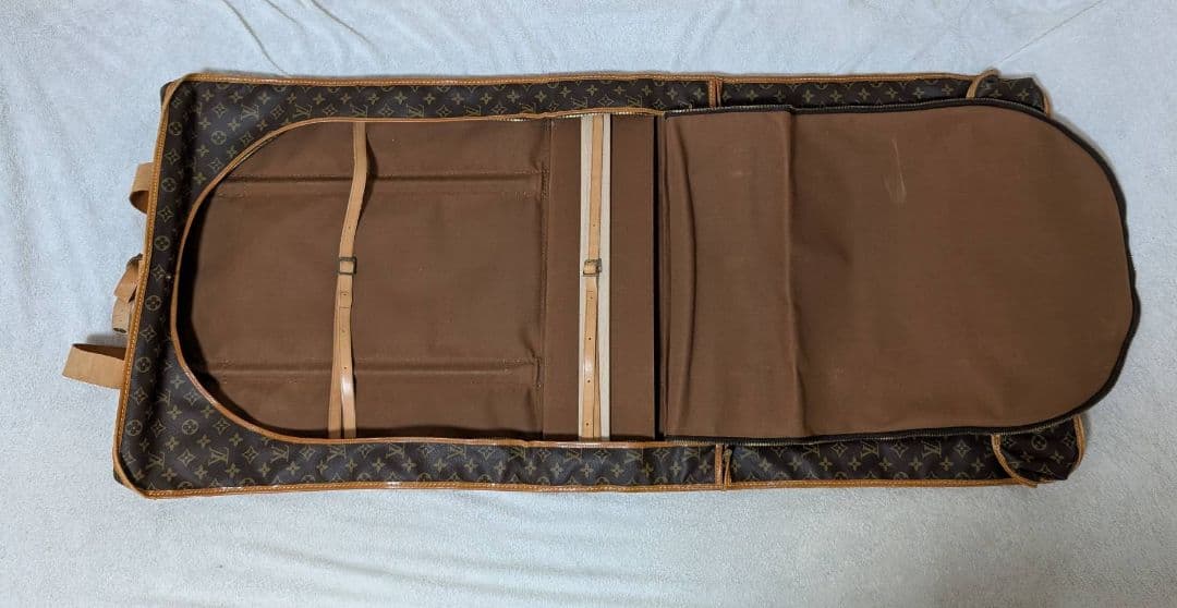 ルイ・ヴィトン／LOUIS VUITTON ／ガーメントケース