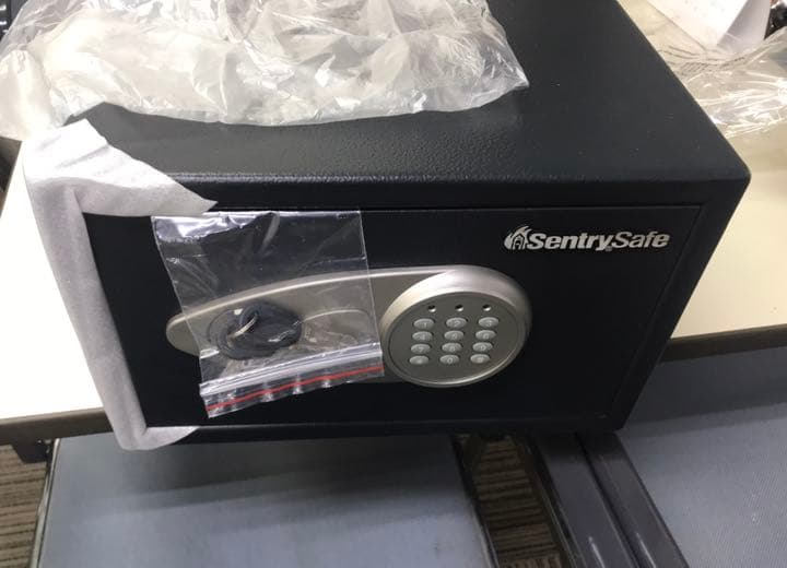 セントリーセキュリティーX055保管庫