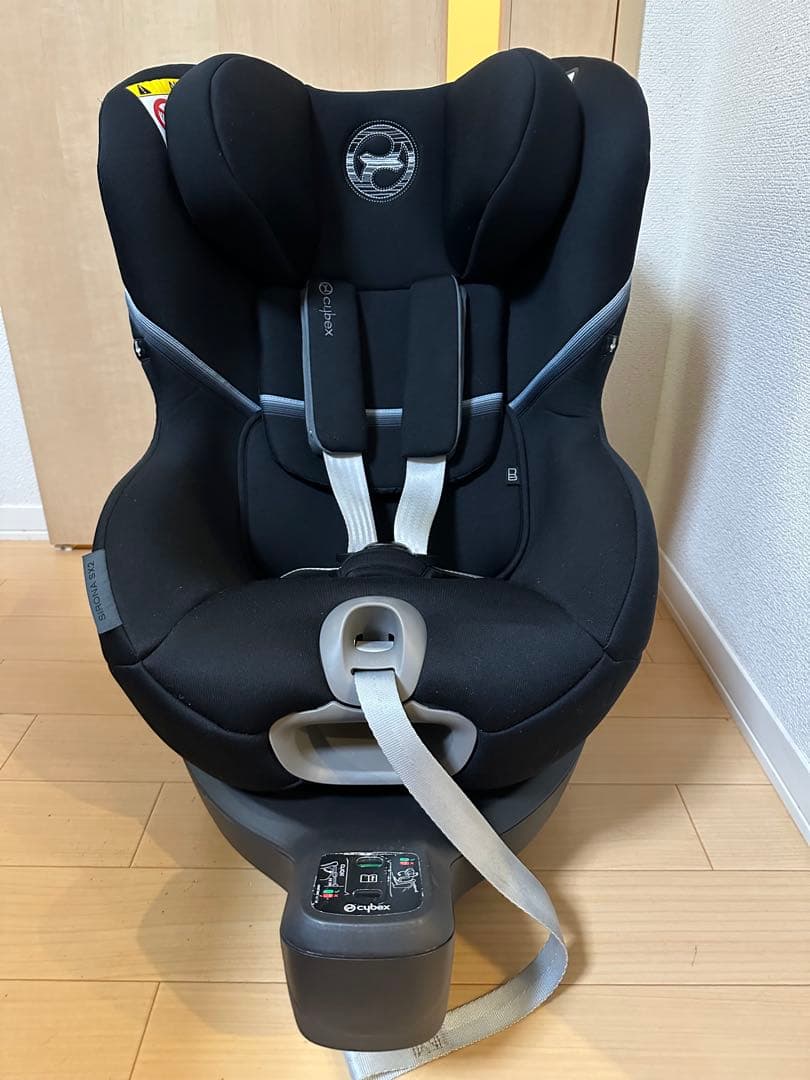 サイベックス　シローナ　SX2 i-Size ISOFIX
