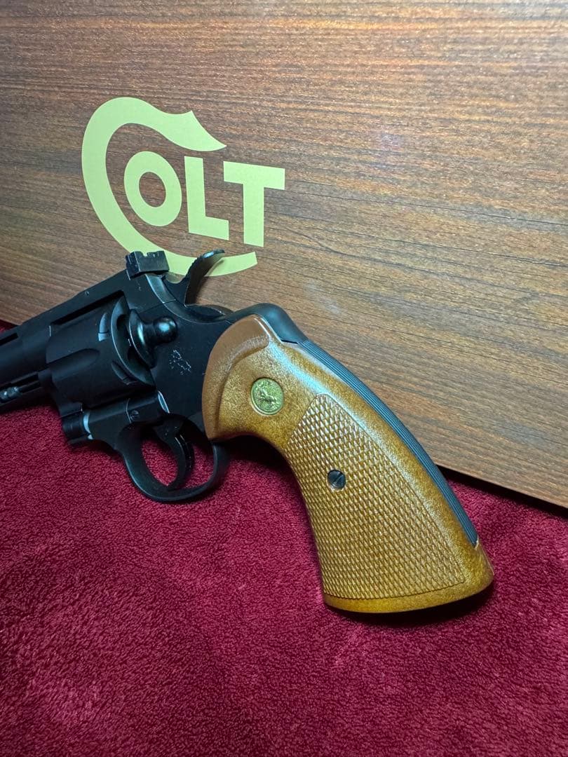 タナカ コルトパイソン.357 4インチ Rモデル　　 ヘビーウェイト