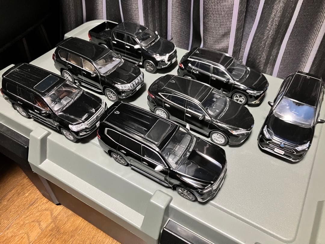 トヨタカラーサンプルミニカー　トヨタSUVセット
