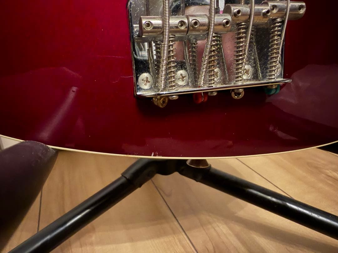 ベース Fender Japan Aerodyne Jazz Bass