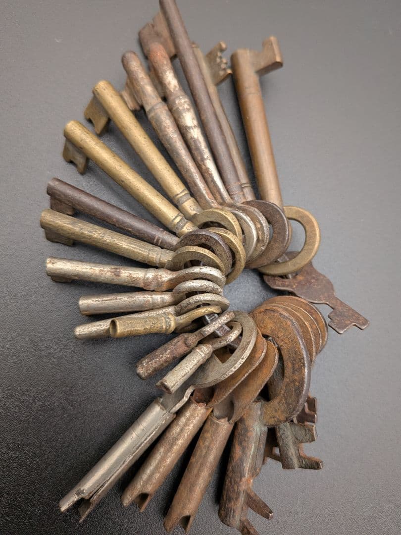 アンティーク古道具 古鍵ヴィンテージ キー 古道具 セットまとめ24本セット売②