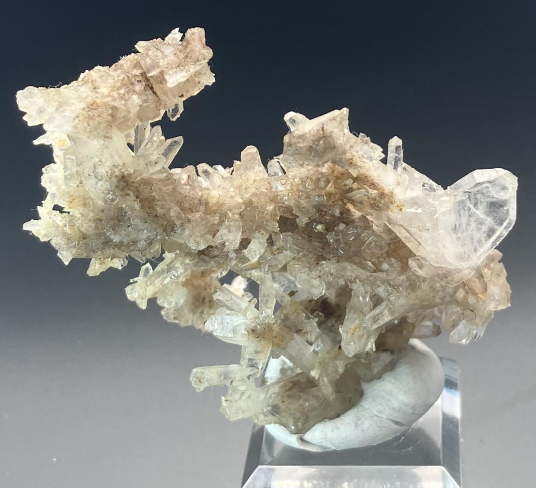 長野県甲武信鉱山　日本式双晶付き水晶クラスター Japantwin　国産水晶