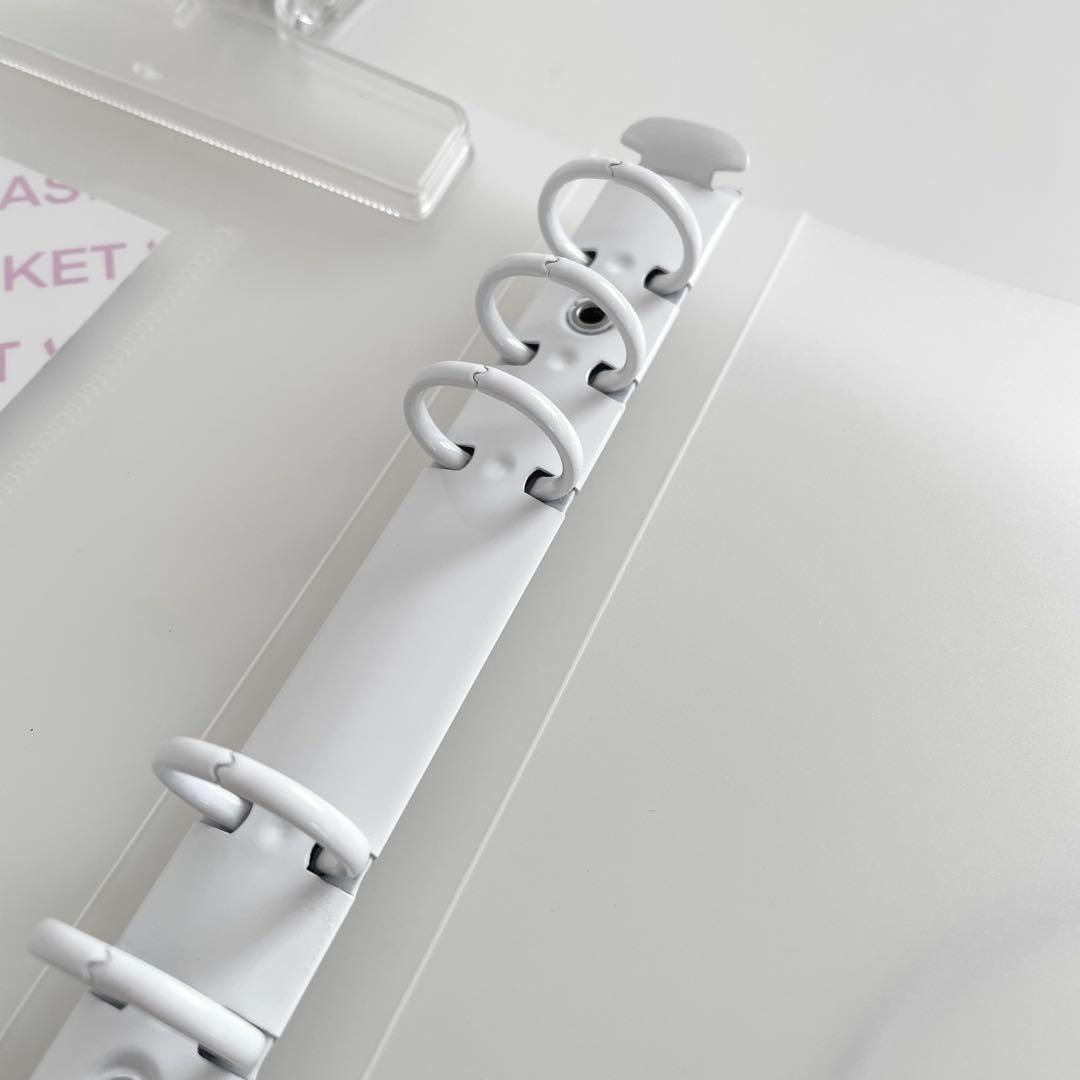 早い者勝ち　韓国　貯金　バインダー　リフィル　ダブルリングバインダー　白　4