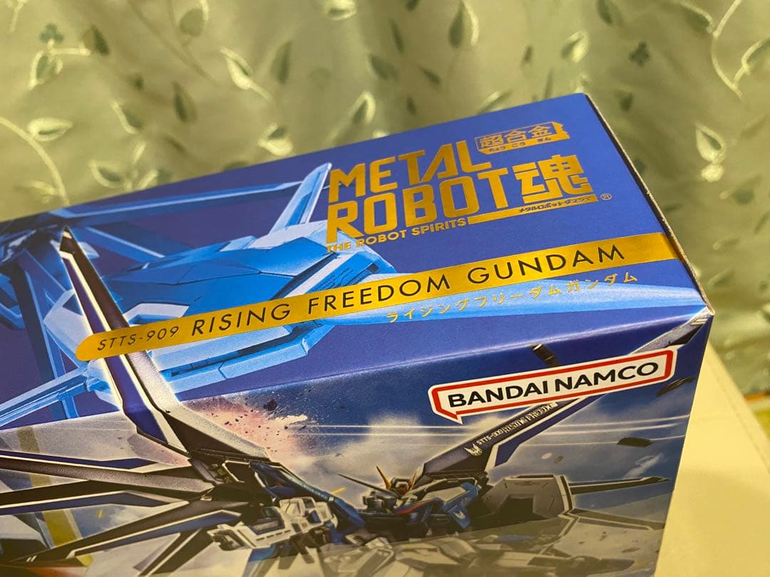 ガンダム／メタルロボット魂／ライジングフリーダムガンダム／BANDAI