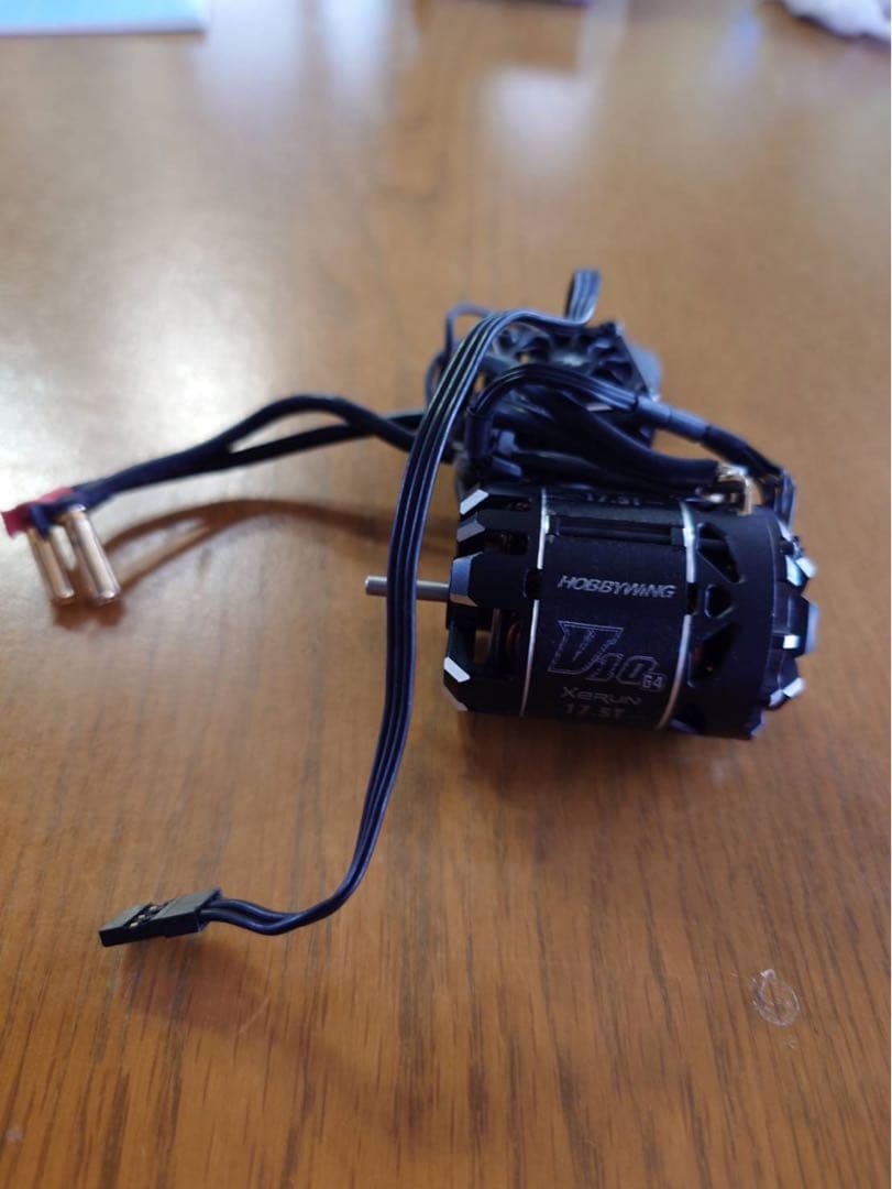 ホビーウイング ESC G2S 17.5 G4 チタンローター KOキャパシタ