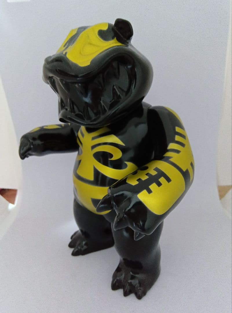 Hariken マッドパンダ MADPANDA ソフビ　フィギュア　黒、金