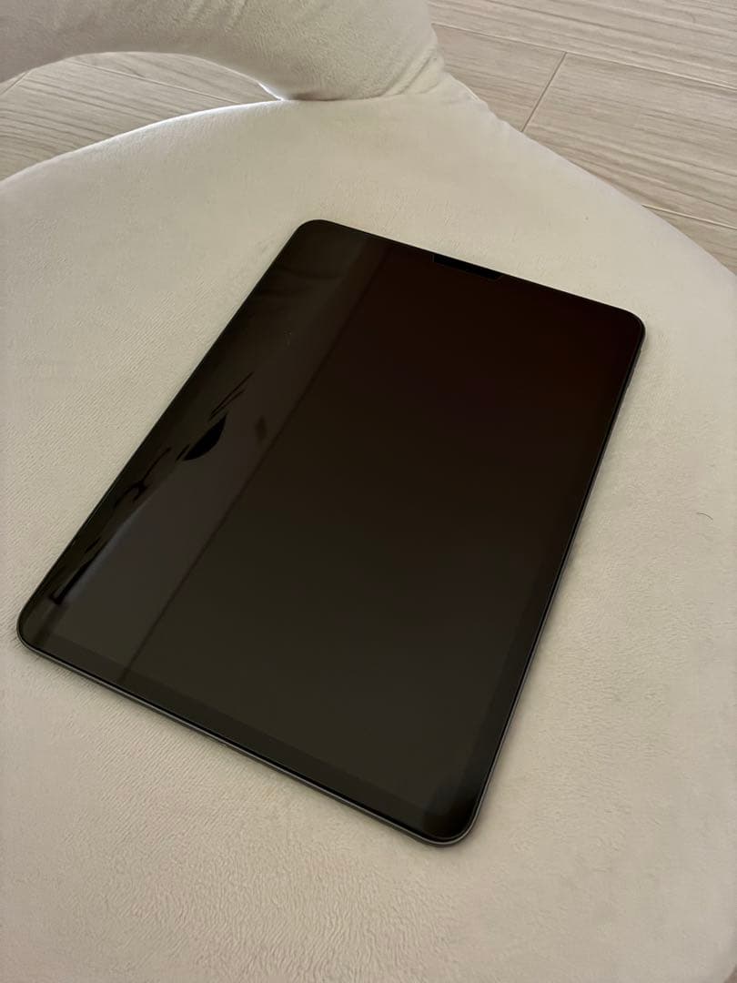 iPad Pro 11インチ　第二世代　美品
