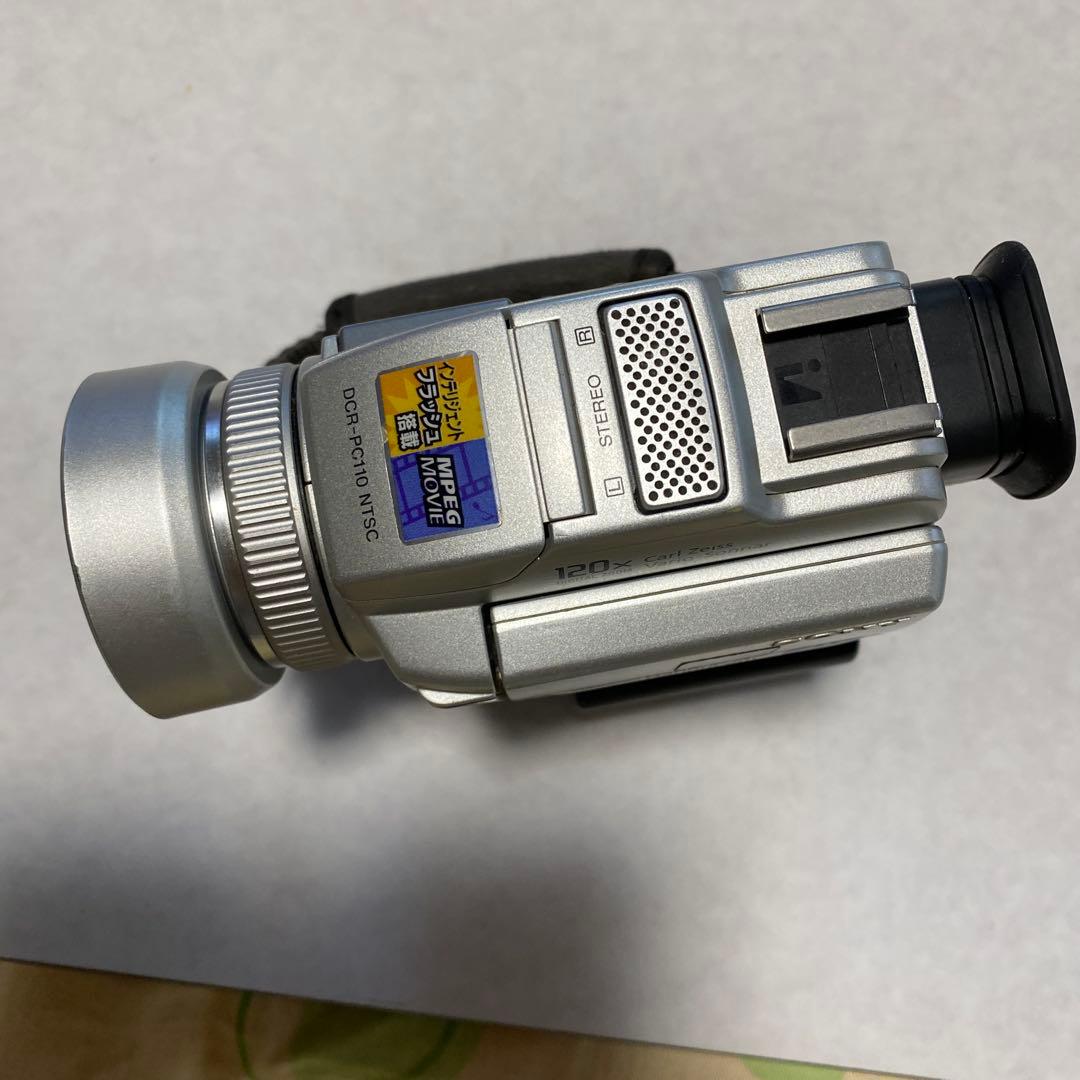 SONY miniDV HANDYCAM DCR-PC110 ①
