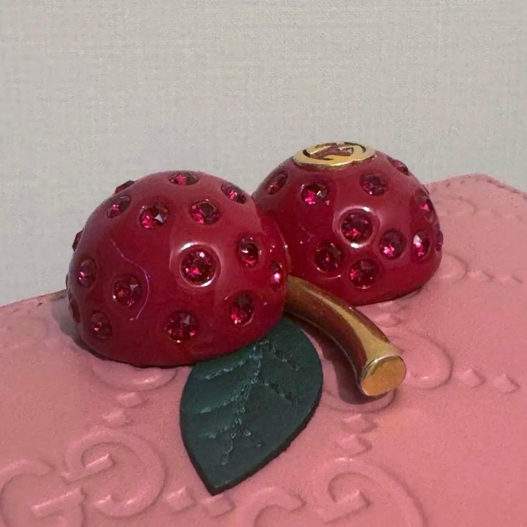 【・̄ധ・̄】GUCCI チェリー二つ折り財布 ピンク さくらんぼ 超美品
