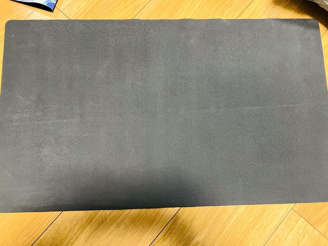 遊戯王　ユベル　プレイマット　引退品